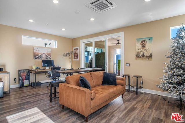 27238 Bush Mallow Court, Valencia, CA 91381