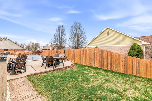 322 Samuel Drive, Whiteland, IN 46184