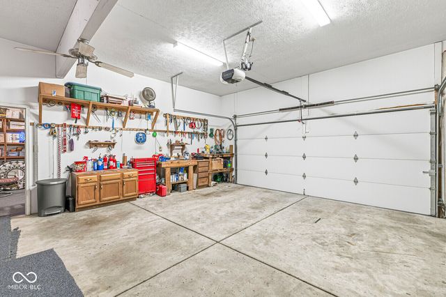 322 Samuel Drive, Whiteland, IN 46184