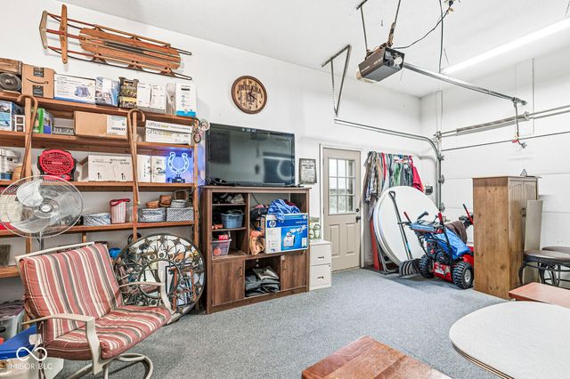 322 Samuel Drive, Whiteland, IN 46184