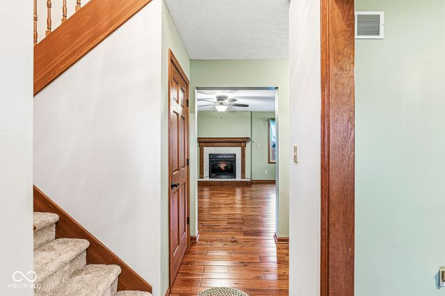 322 Samuel Drive, Whiteland, IN 46184