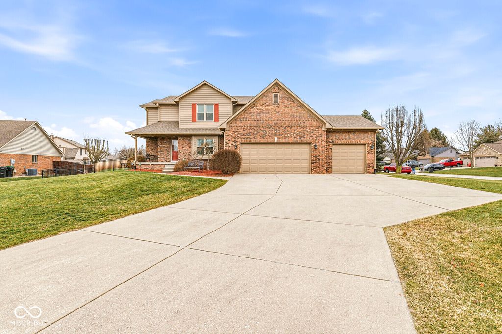 322 Samuel Drive, Whiteland, IN 46184