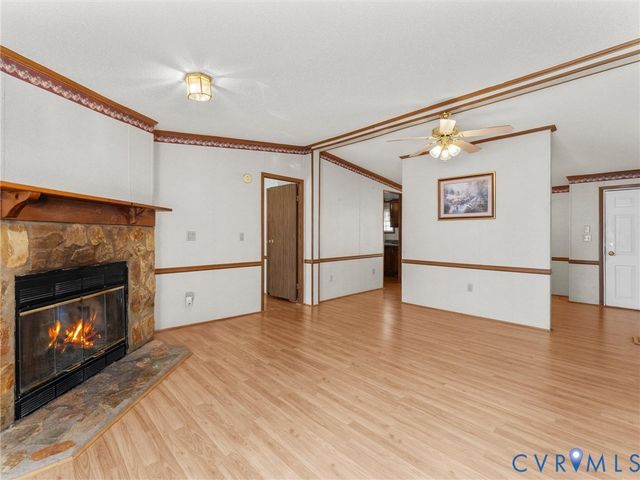 1349 Whispering Rd, Buckingham, VA 23936