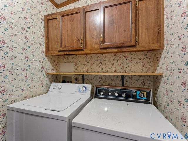 1349 Whispering Rd, Buckingham, VA 23936