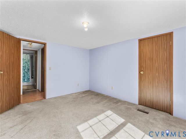 1349 Whispering Rd, Buckingham, VA 23936