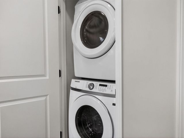 3 Roslin Street 2, Boston, MA 02124