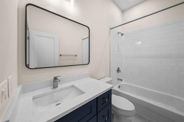 3890 34TH AVENUE S 203, St Petersburg, FL 33711