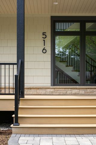 516 W 6th Street, Hinsdale, IL 60521
