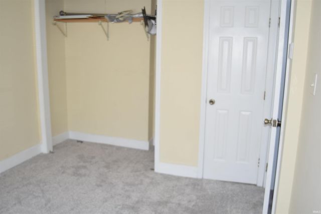 1113 W Oak Street, Mitchell, IN 47446