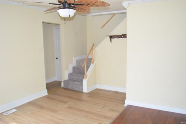 1113 W Oak Street, Mitchell, IN 47446