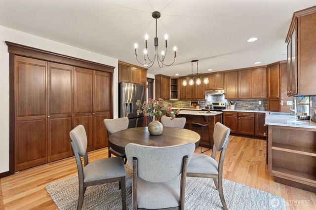 16710 W Lake Goodwin Road, Stanwood, WA 98292