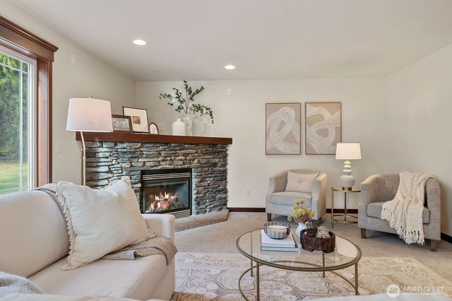 16710 W Lake Goodwin Road, Stanwood, WA 98292