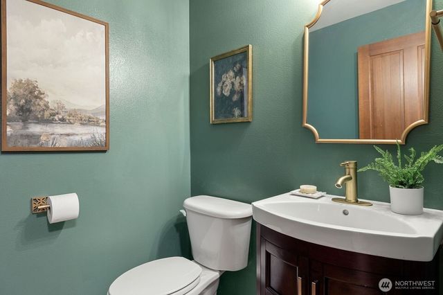 16710 W Lake Goodwin Road, Stanwood, WA 98292