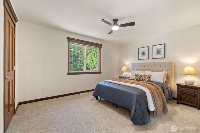 16710 W Lake Goodwin Road, Stanwood, WA 98292