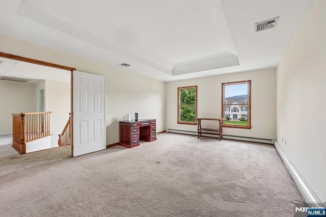 6 Comanche Trail, Vernon, NJ 07462