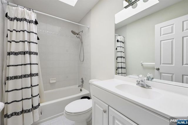 6 Comanche Trail, Vernon, NJ 07462