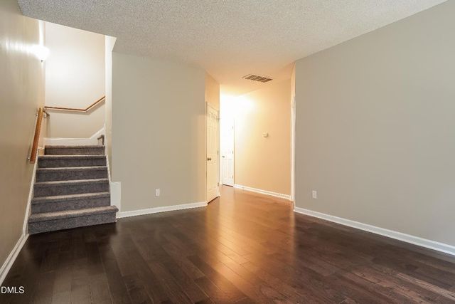 6014 River Lake Circle, Raleigh, NC 27604