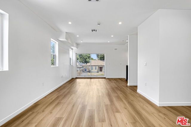 10826 Hesby Street, North Hollywood (los Angeles), CA 91601