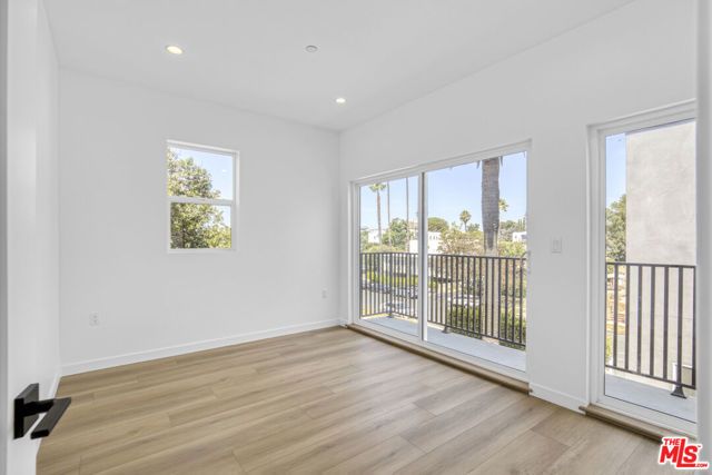 10826 Hesby Street, North Hollywood (los Angeles), CA 91601