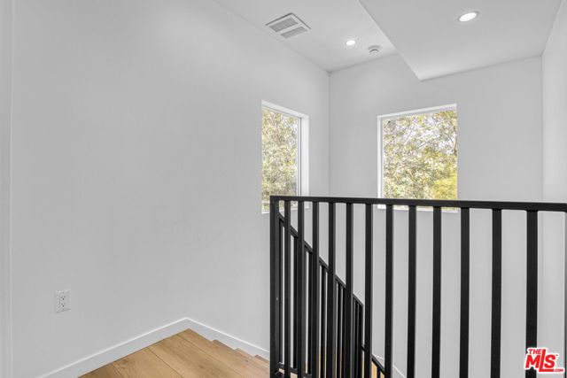 10826 Hesby Street, North Hollywood (los Angeles), CA 91601