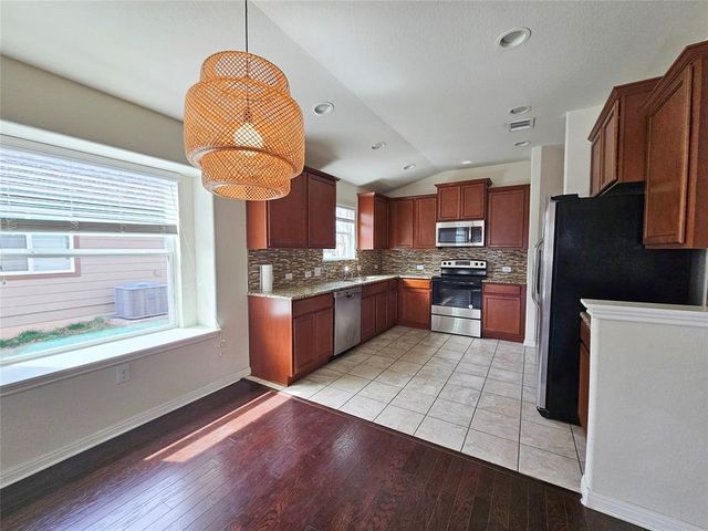 18205 Bandelier DR, Pflugerville, TX 78660