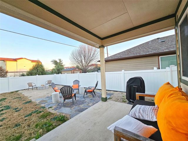 18205 Bandelier DR, Pflugerville, TX 78660