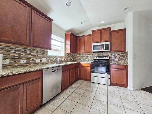 18205 Bandelier DR, Pflugerville, TX 78660