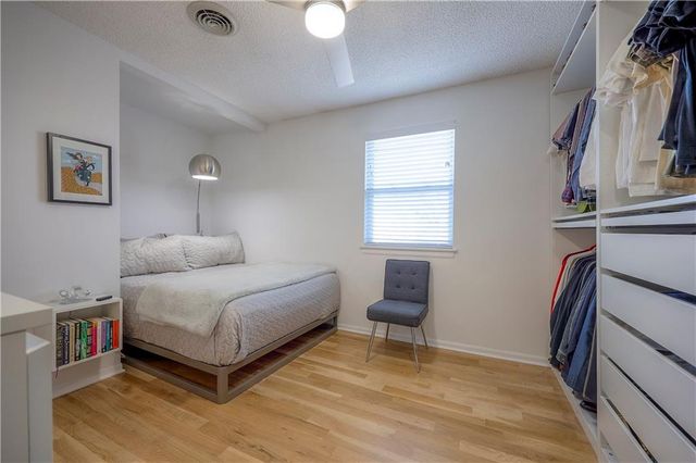 1913 Lawrence Court, Kansas City, KS 66103