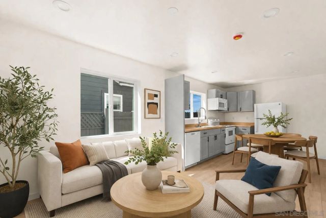 3546-3552 47th St, San Diego, CA 92105