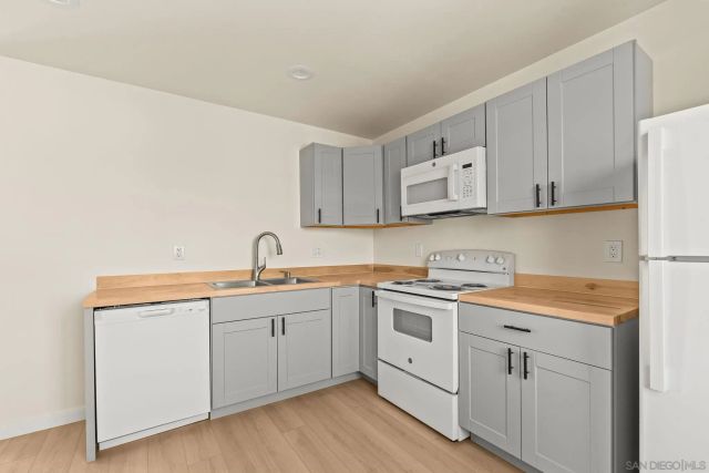 3546-3552 47th St, San Diego, CA 92105