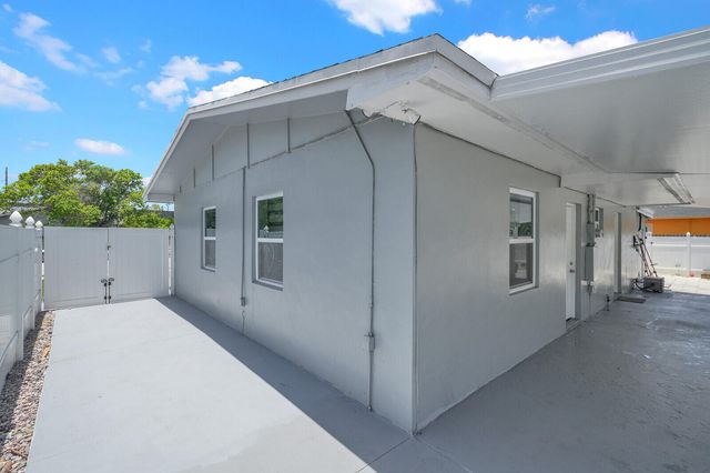 1134 S RIDGE Street, Lake Worth Beach, FL 33460
