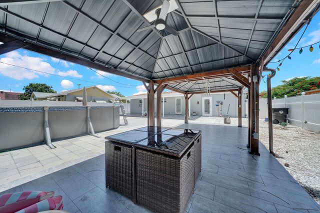 1134 S RIDGE Street, Lake Worth Beach, FL 33460