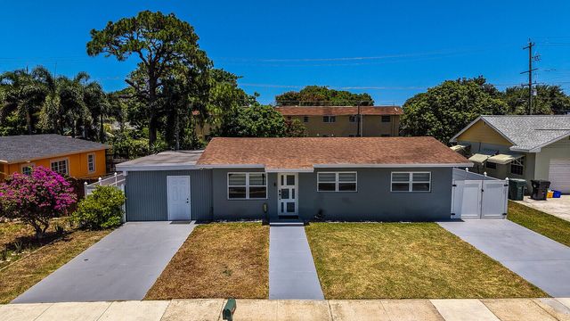 1134 S RIDGE Street, Lake Worth Beach, FL 33460