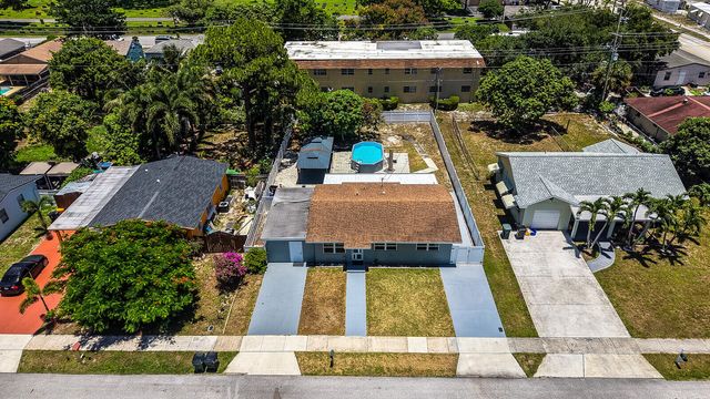 1134 S RIDGE Street, Lake Worth Beach, FL 33460