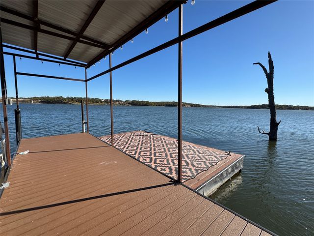 349 Northridge Drive, Gainesville, TX 76240