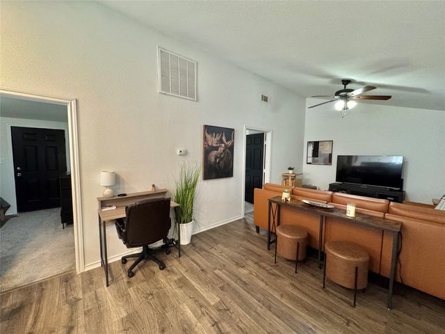 349 Northridge Drive, Gainesville, TX 76240