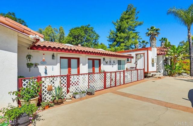 11115 Pinehurst Drive, Lakeside, CA 92040