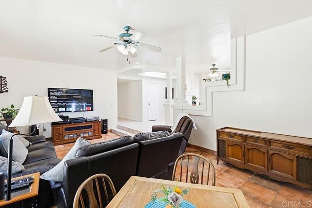 11115 Pinehurst Drive, Lakeside, CA 92040