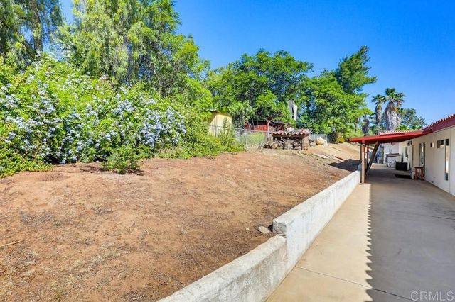 11115 Pinehurst Drive, Lakeside, CA 92040