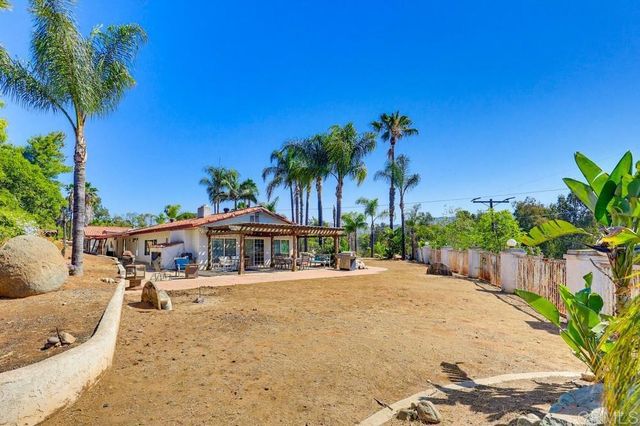 11115 Pinehurst Drive, Lakeside, CA 92040