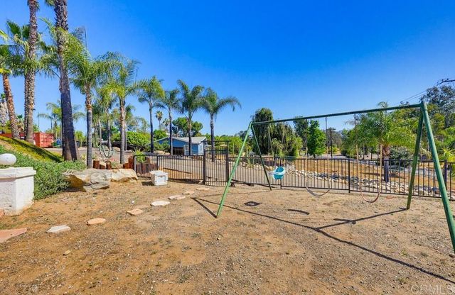 11115 Pinehurst Drive, Lakeside, CA 92040