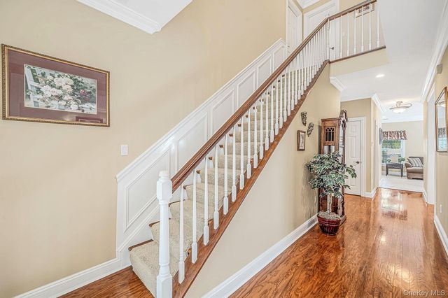 29 Golden Spruce Drive, Calverton, NY 11933