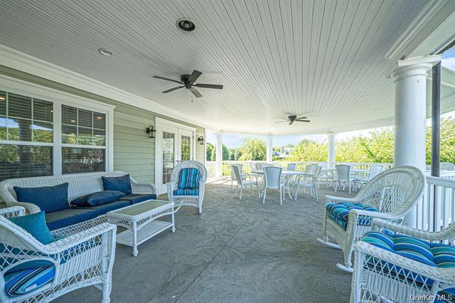 29 Golden Spruce Drive, Calverton, NY 11933