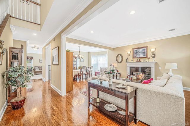29 Golden Spruce Drive, Calverton, NY 11933