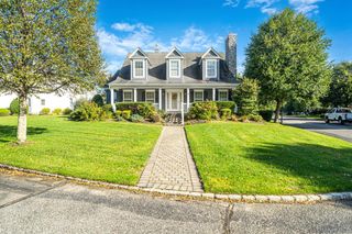 29 Golden Spruce Drive, Calverton, NY 11933