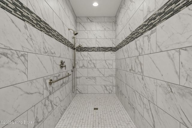1118 Cave Run Ln, Elizabethtown, KY 42701
