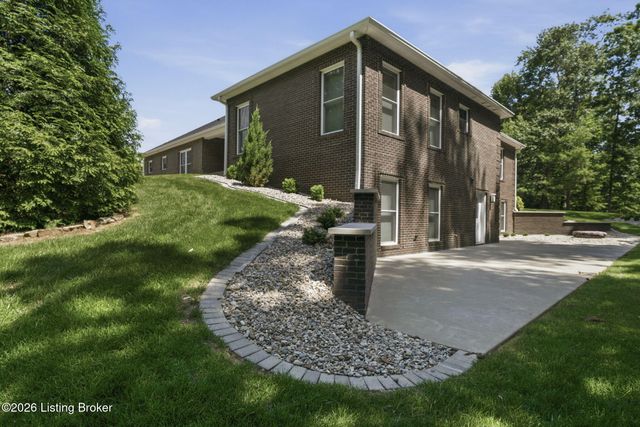 1118 Cave Run Ln, Elizabethtown, KY 42701
