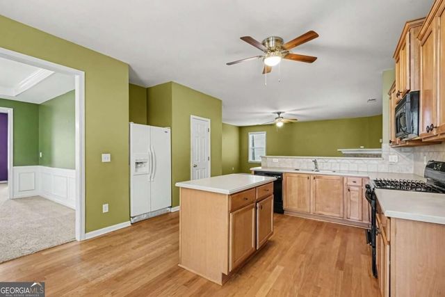925 Liberty Ives Drive, Auburn, GA 30011