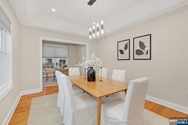 2 Maddie Court, Woodbridge, NJ 07067