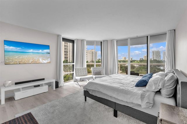 20191 E Country Club Dr 601, Aventura, FL 33180